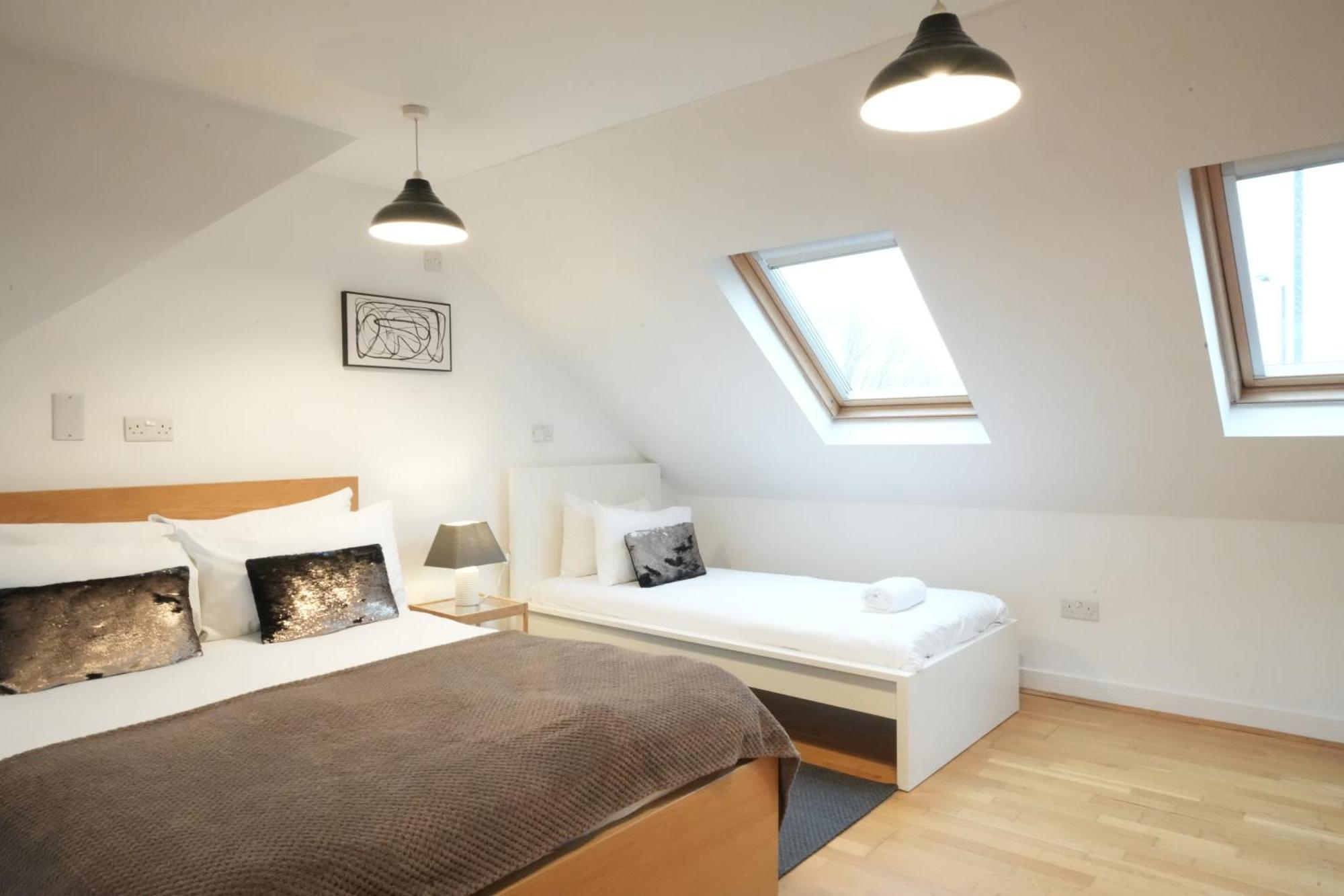 Great Airport Sleep Apartman Harmondsworth Kültér fotó